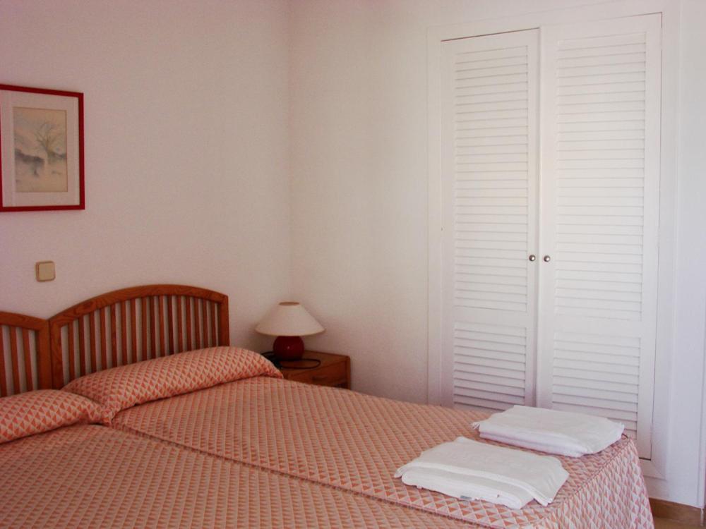 Apartamentos Dominique La Manga del Mar Menor Habitación foto