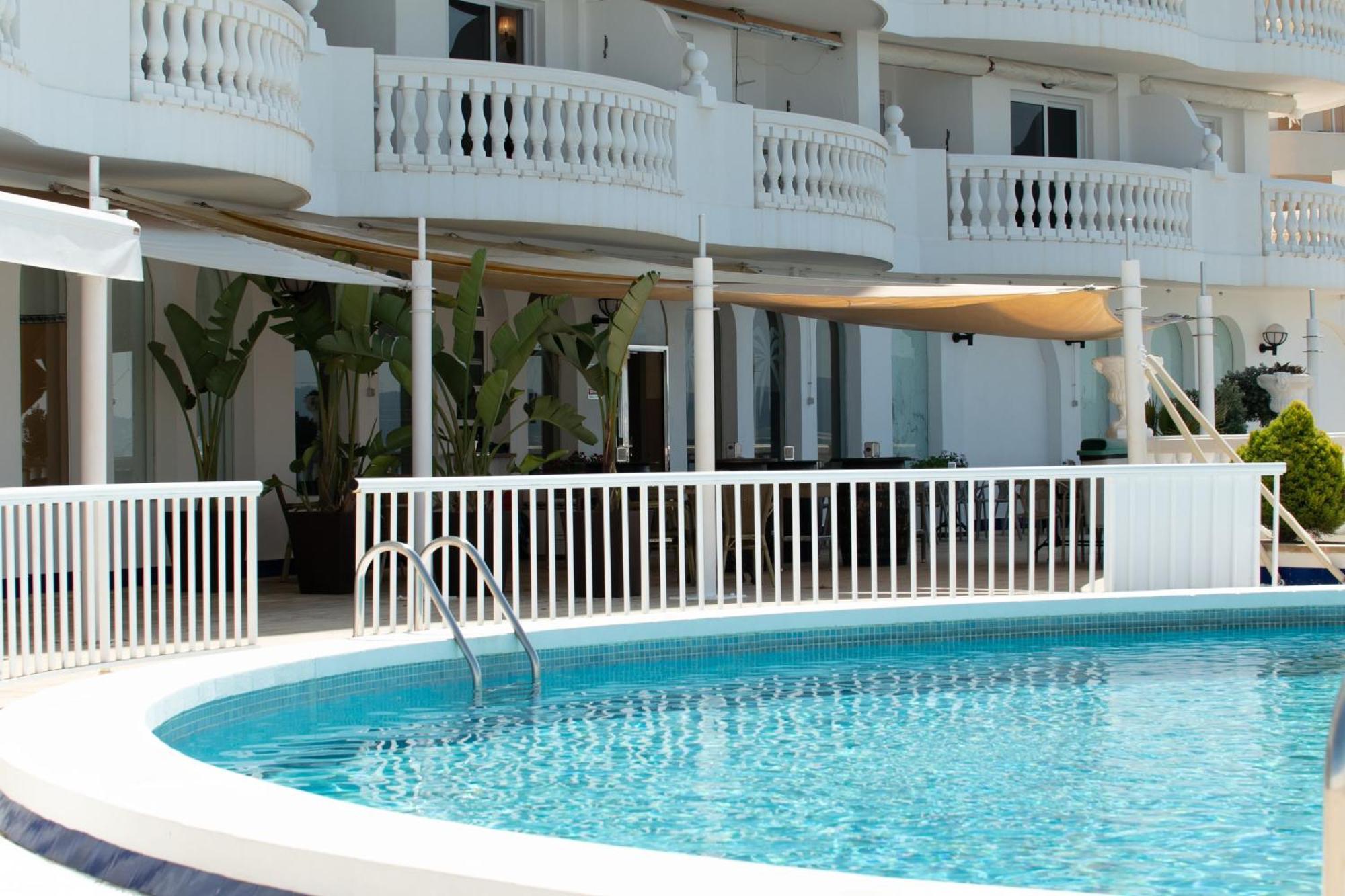Apartamentos Dominique La Manga del Mar Menor Exterior foto